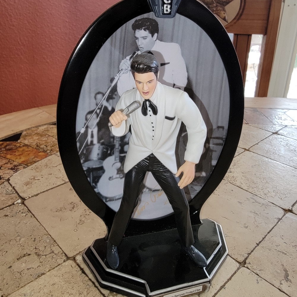 Rare Vintage Elvis Presley Memorabilia